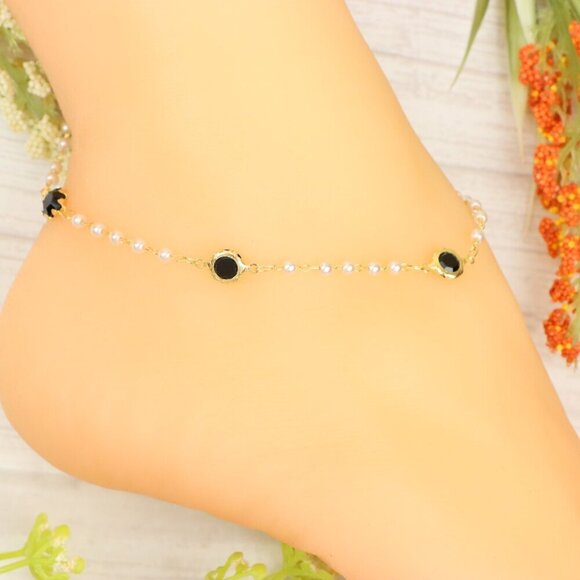 "Handmade Anklet – Elegant & Delicate Jewelry for Women | UNVRC1421 - Picture 8 of 10